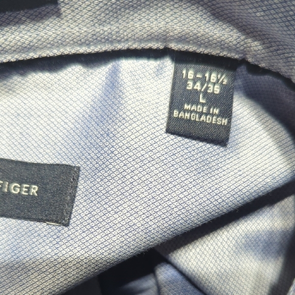Tommy Hilfiger Light Blue Dress Shirt - Picture 7 of 12